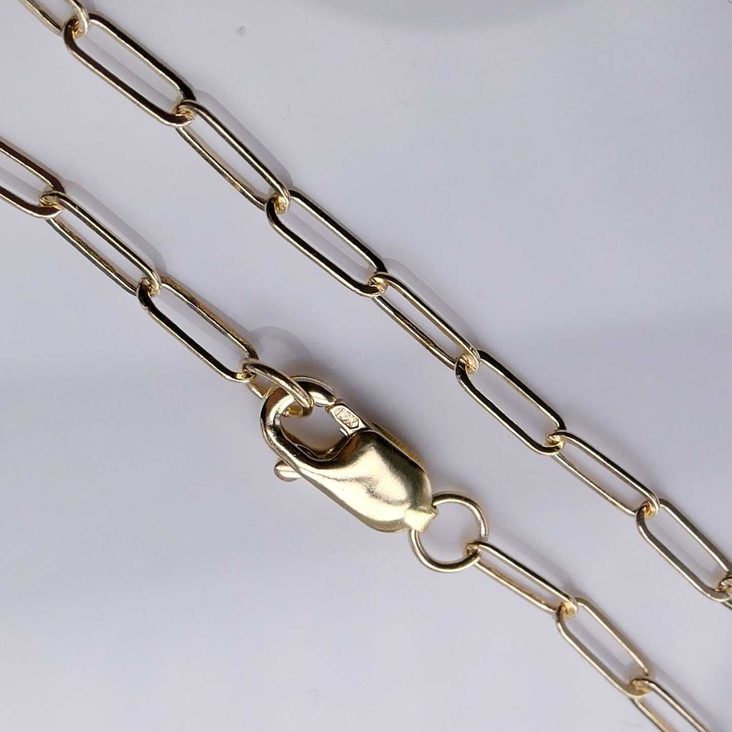 10K Yellow Gold 18" Paper Clip Chain Neckolace