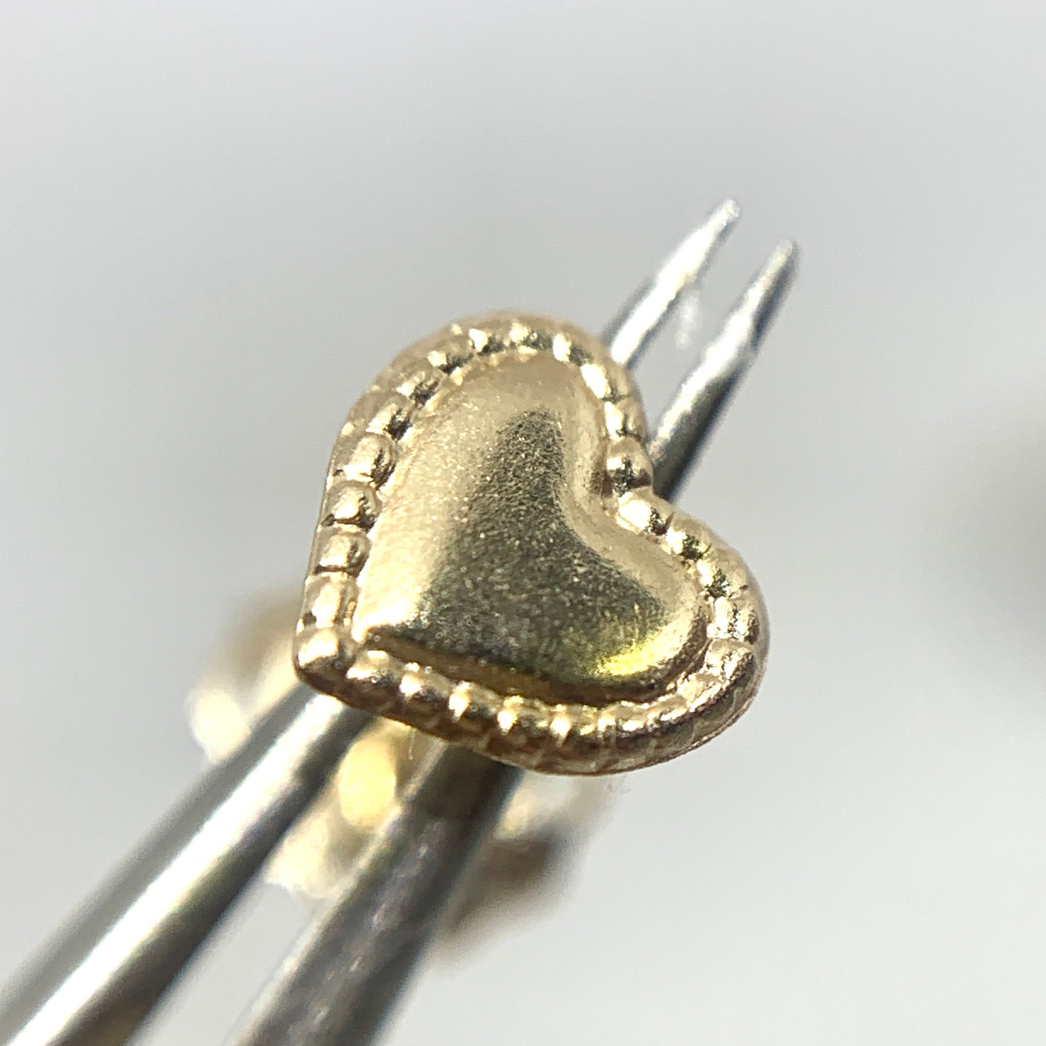 14K Yellow Gold 5mm Beaded Heart Stud Earrings