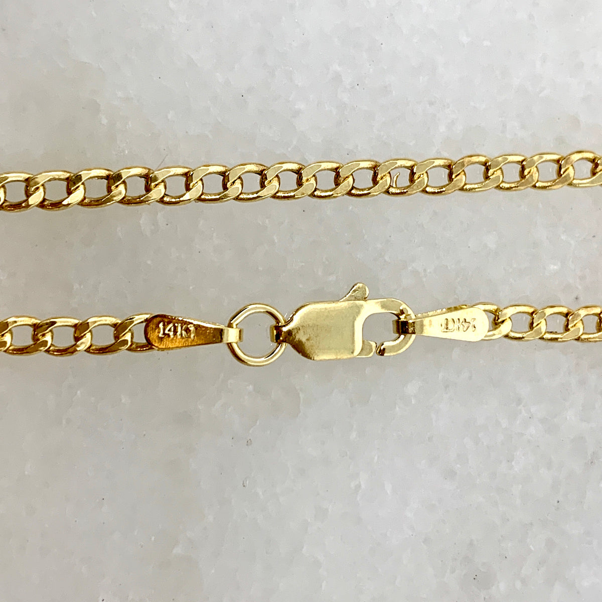 14K Yellow Gold 2.5mm Curb Link 7” Bracelet