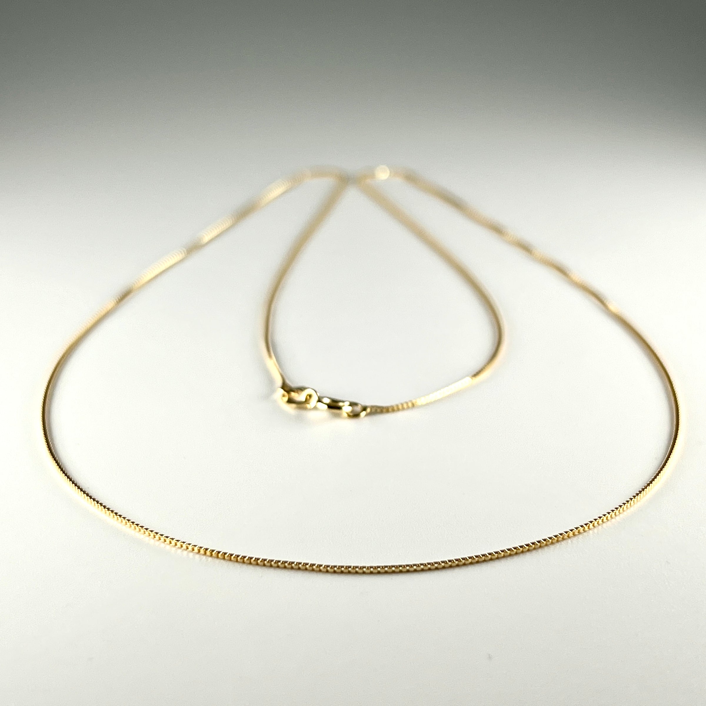 10K Yellow Gold 20" Box Link Chain Necklace