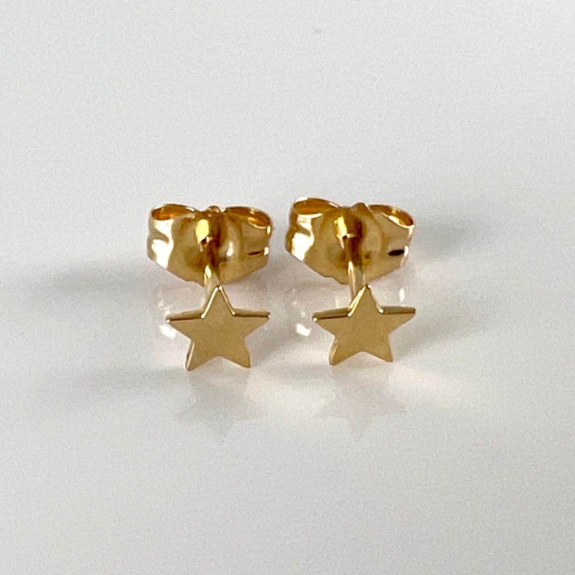 14K Yellow Gold 4mm Tiny Star Earrings