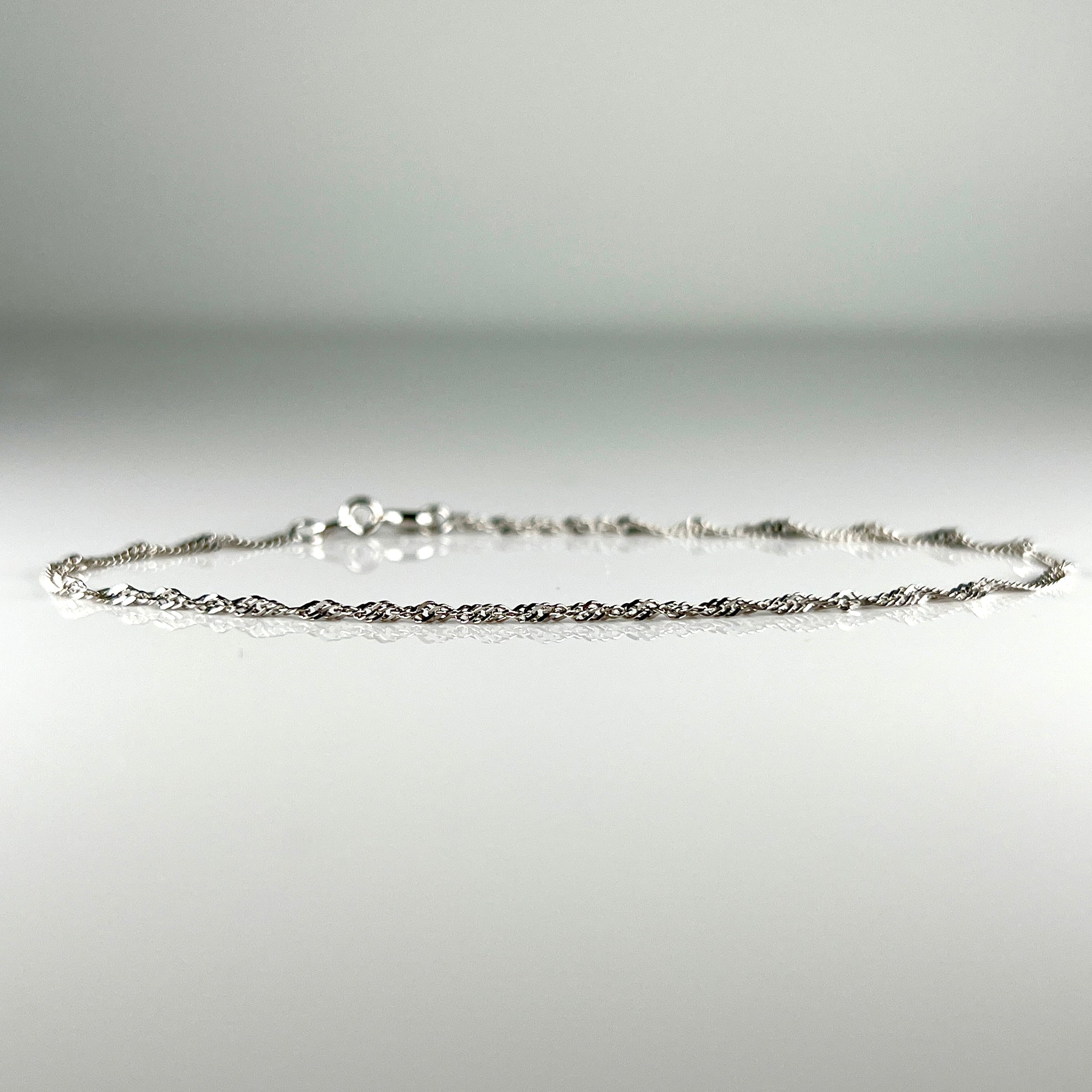 10K White Gold 7” Singapore Link Chain Bracelet
